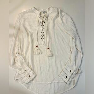White Lace-Up Blouse
Jachs girlfriend  
Size XS